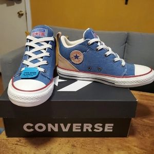 New w/ box converse